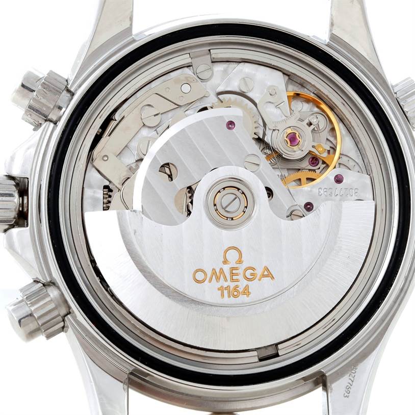 The image shows the back view of an Omega Seamaster 2598.20.00 Men
s Stainless Steel White Dial 2598.20.00 Men
s Stainless Steel White Dial model, revealing its mechanical movement and inner components.