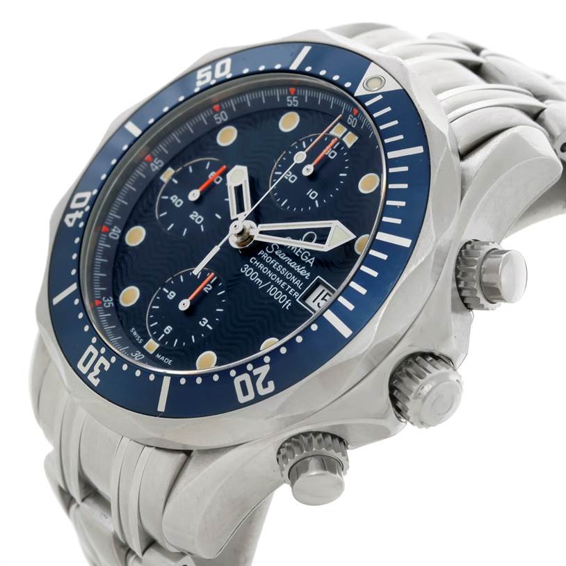 The image shows an angled close-up of an Omega Seamaster 2599.80.00 Men
s Stainless Steel Blue Dial 2599.80.00 Men
s Stainless Steel Blue Dial watch, highlighting the dial, bezel, crown, and pushers.