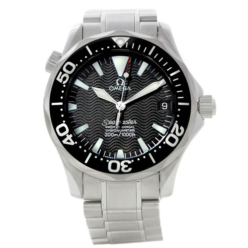 The Omega Seamaster 2252.50.00 Men
s Stainless Steel Black Dial 2252.50.00 Men
s Stainless Steel Black Dial watch is shown from the front, highlighting its dial, bezel, crown, and stainless steel bracelet.