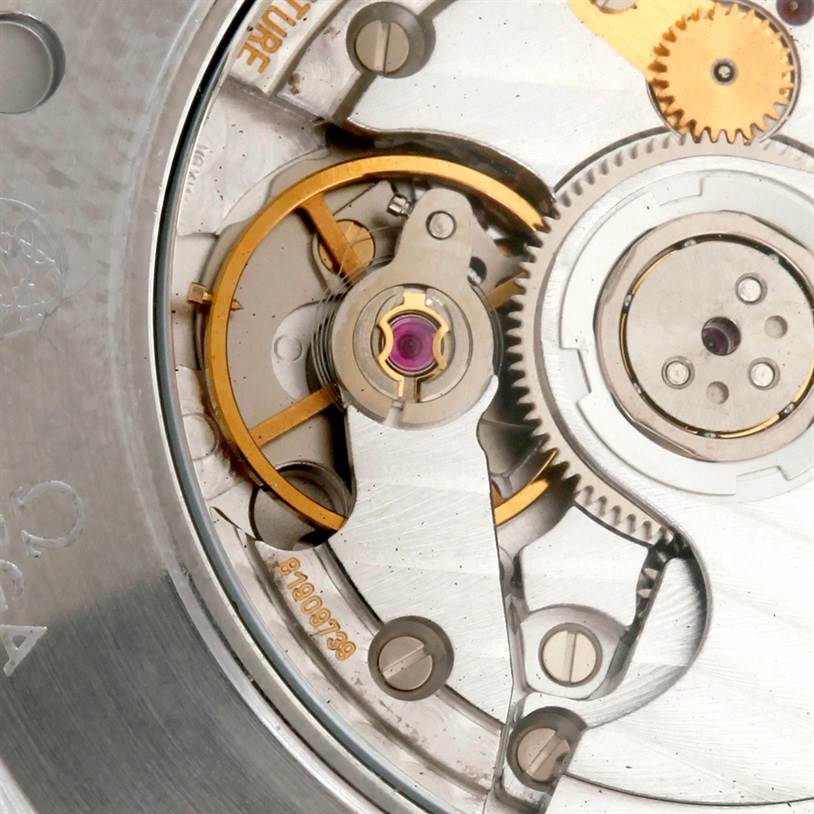 This image shows a close-up view of the movement inside an Omega Seamaster 2535.80.00 Men's Stainless Steel Blue Dial 2535.80.00 Men's Stainless Steel Blue Dial watch, highlighting its intricate mechanics.