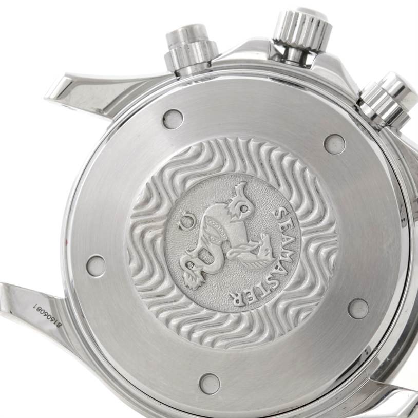 This image shows the case back and crown of the Omega Seamaster 2599.80.00 Men
s Stainless Steel Blue Dial 2599.80.00 Men
s Stainless Steel Blue Dial watch from a rear angle.