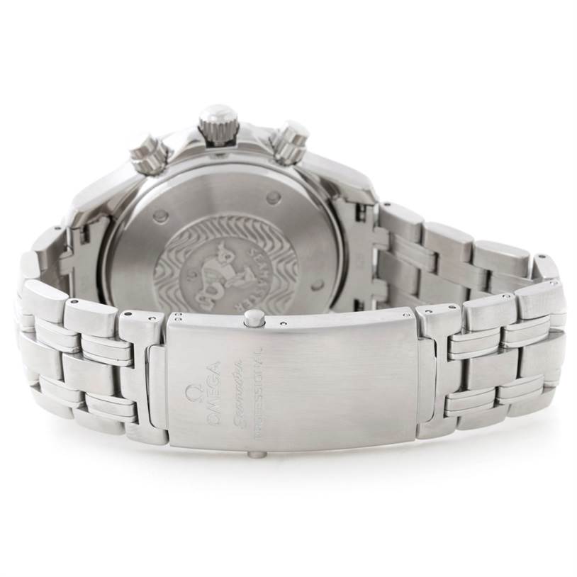 The image shows the back case and bracelet clasp of an Omega Seamaster 2599.80.00 Men
s Stainless Steel Blue Dial 2599.80.00 Men
s Stainless Steel Blue Dial watch from a rear angle.