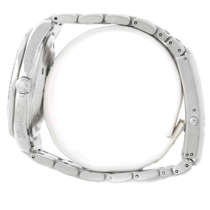 This image shows the side profile of an Omega Seamaster 2533.50.00 Men
s Stainless Steel Black Dial 2533.50.00 Men
s Stainless Steel Black Dial watch, highlighting the bracelet and the crown.