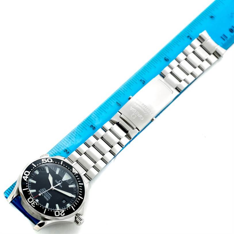 The image shows an Omega Seamaster 2254.50.00 Men
s Stainless Steel Black Dial 2254.50.00 Men
s Stainless Steel Black Dial watch from a top-down angle, highlighting its face, stainless steel bracelet, and clasp.