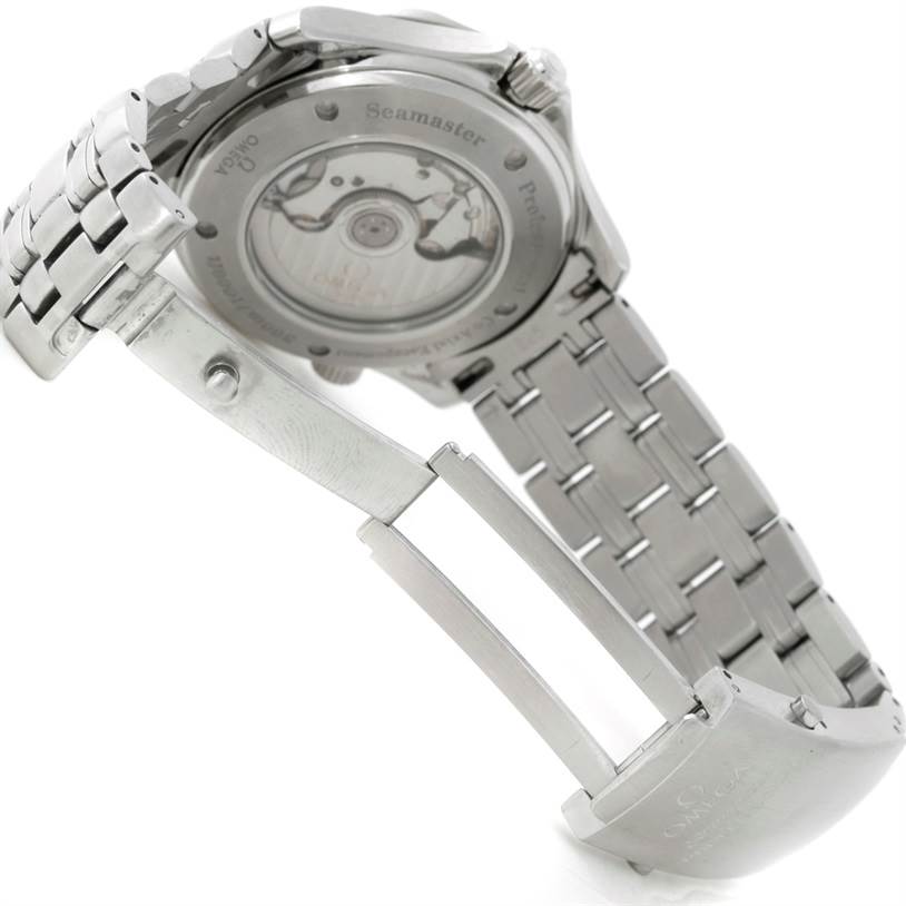 The image shows the back view of the Omega Seamaster 2535.80.00 Men
s Stainless Steel Blue Dial 2535.80.00 Men
s Stainless Steel Blue Dial watch, highlighting its movement and partially opened bracelet clasp.