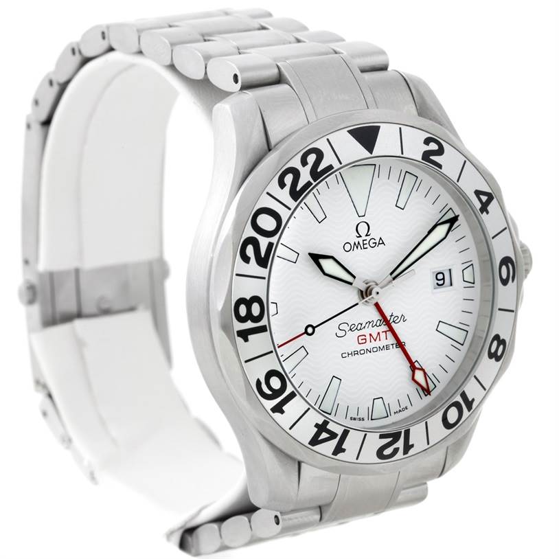 The Omega Seamaster 2538.20.00 Men
s Stainless Steel White Dial 2538.20.00 Men
s Stainless Steel White Dial watch is shown at a three-quarter angle, highlighting the face, dial, bezel, and stainless steel bracelet.