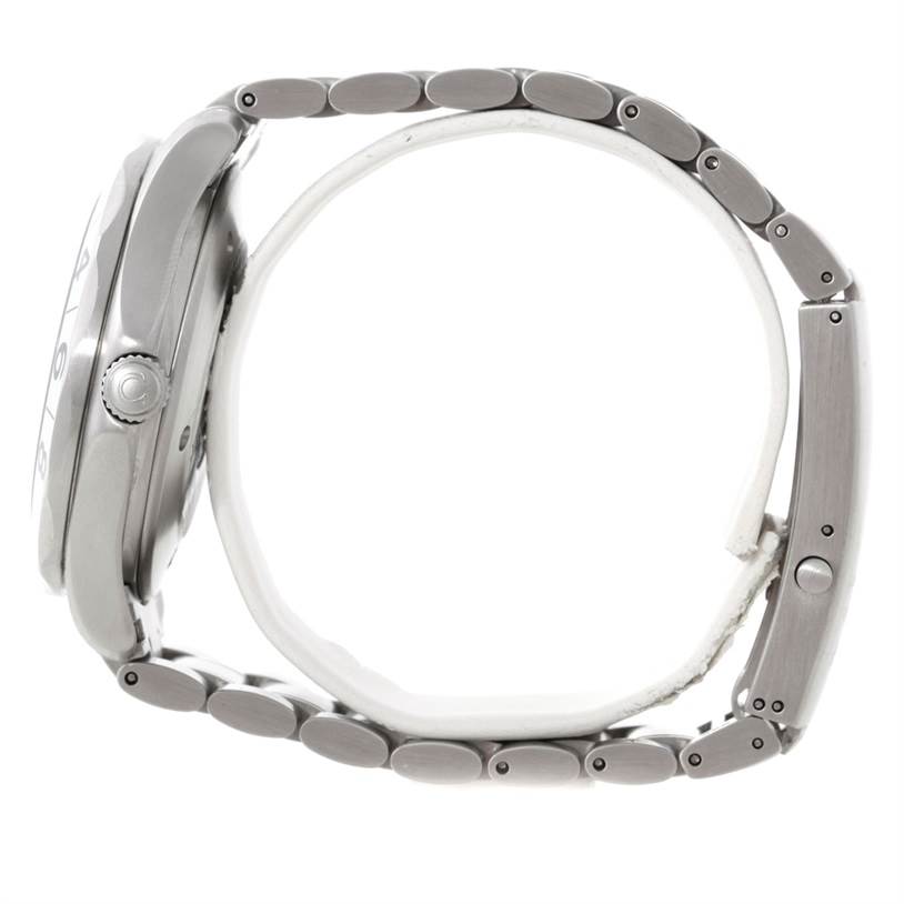 The image shows a side view of the Omega Seamaster 2538.20.00 Men
s Stainless Steel White Dial 2538.20.00 Men
s Stainless Steel White Dial watch, displaying its stainless steel case and bracelet.