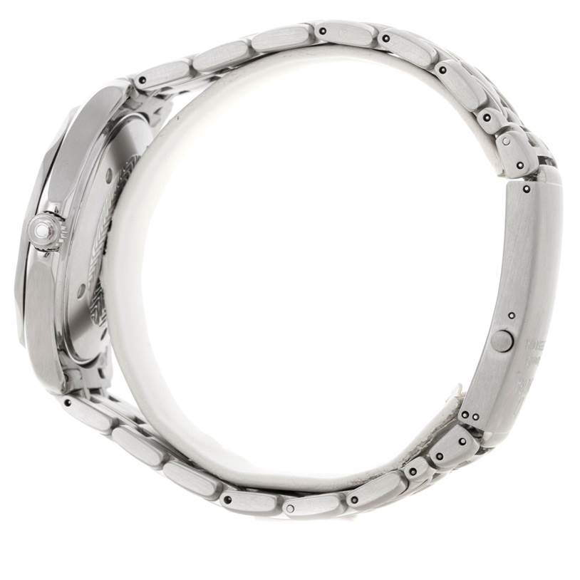 The image shows a side view of the Omega Seamaster 2541.80.00 Men
s Stainless Steel Blue Dial 2541.80.00 Men
s Stainless Steel Blue Dial watch, highlighting its metal case and bracelet.