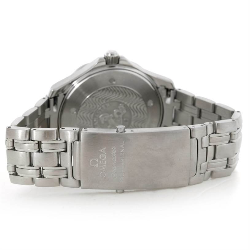 The image shows the back view of an Omega Seamaster 2531.80.00 Men
s Stainless Steel Blue Dial 2531.80.00 Men
s Stainless Steel Blue Dial watch, focusing on the clasp and bracelet.