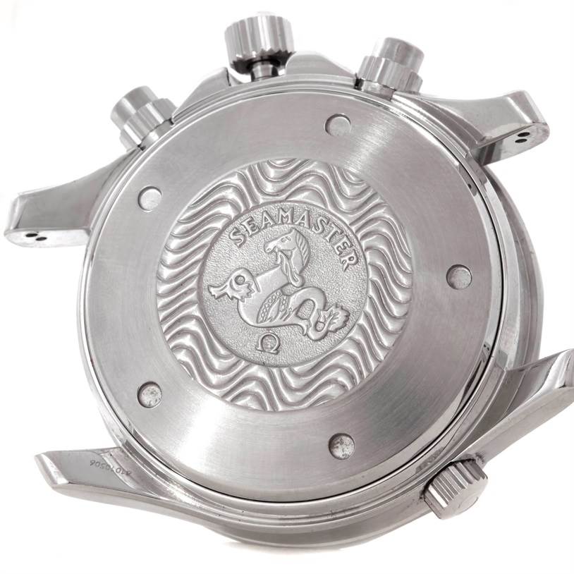 The image shows the case back of an Omega Seamaster 2599.80.00 Men
s Stainless Steel Blue Dial 2599.80.00 Men
s Stainless Steel Blue Dial watch, highlighting the detailing and the Seamaster logo.