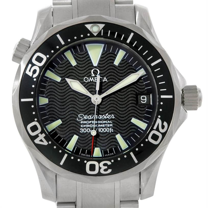 The image shows a front view of an Omega Seamaster 2252.50.00 Men
s Stainless Steel Black Dial 2252.50.00 Men
s Stainless Steel Black Dial watch, displaying the dial, bezel, and bracelet.