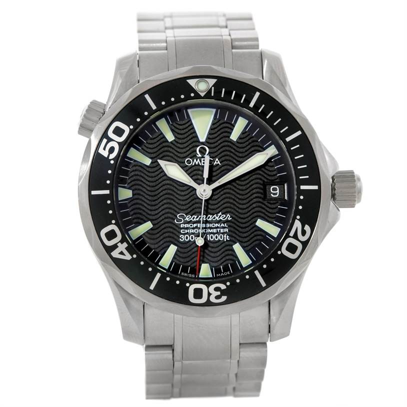 The image shows a front view of the Omega Seamaster 2252.50.00 Men
s Stainless Steel Black Dial 2252.50.00 Men
s Stainless Steel Black Dial watch, displaying its dial, bezel, bracelet, and crown.