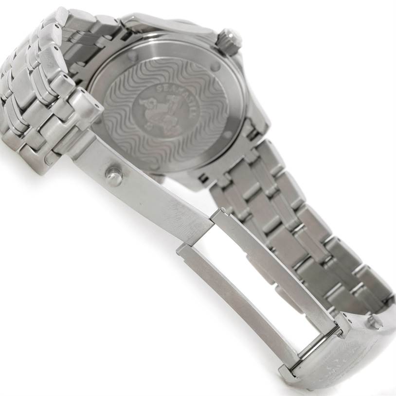 The image shows the back case and bracelet clasp of an Omega Seamaster 2561.80.00 Men
s Stainless Steel Blue Dial 2561.80.00 Men
s Stainless Steel Blue Dial watch from a rear angle.