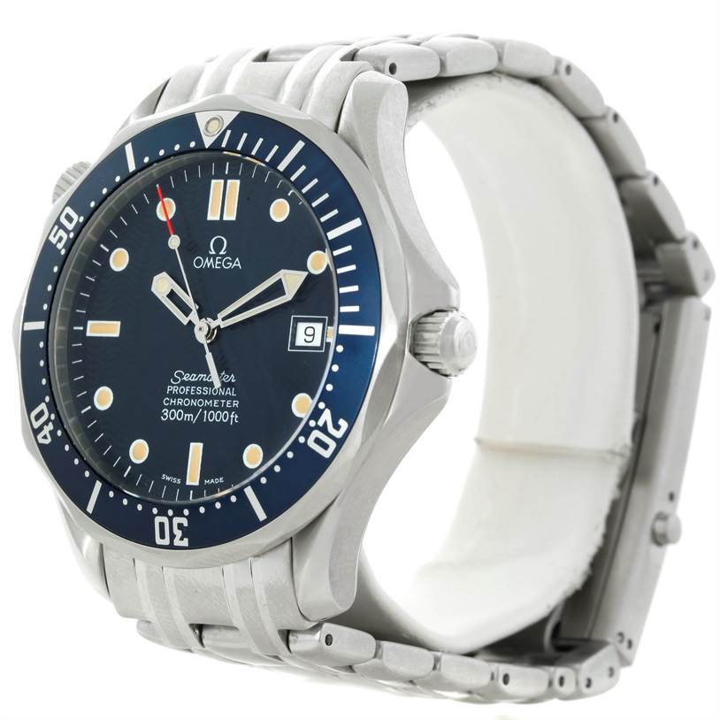 This image shows a front and side angle view of the Omega Seamaster 2531.80.00 Men's Stainless Steel Blue Dial 2531.80.00 Men's Stainless Steel Blue Dial watch, highlighting its dial, bezel, case, and metal bracelet.