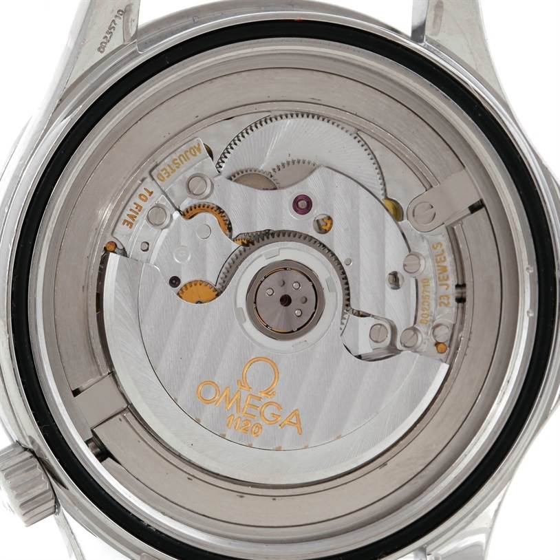 The image shows the backside of the Omega Seamaster 2254.50.00 Men
s Stainless Steel Black Dial 2254.50.00 Men
s Stainless Steel Black Dial watch, focusing on its exposed mechanical movement.