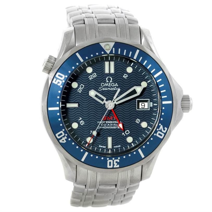 The image shows a frontal view of the blue dial and stainless steel bracelet of the Omega Seamaster 2535.80.00 Men's Stainless Steel Blue Dial 2535.80.00 Men's Stainless Steel Blue Dial watch.