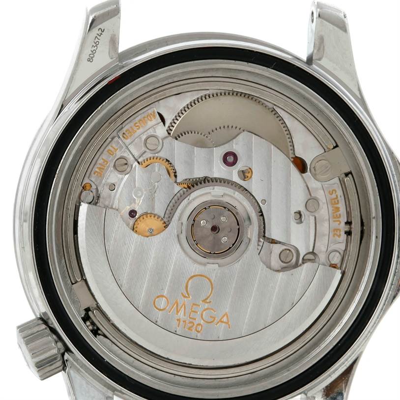 The image shows the back view of an Omega Seamaster 2252.50.00 Men
s Stainless Steel Black Dial 2252.50.00 Men
s Stainless Steel Black Dial watch, revealing its internal mechanical components and movement.