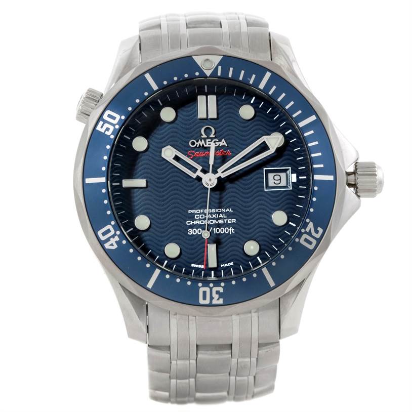 The image shows a front view of an Omega Seamaster 2220.80.00 Men's Stainless Steel Blue Dial 2220.80.00 Men's Stainless Steel Blue Dial watch, featuring its dial, bezel, hands, bracelet, and date display.