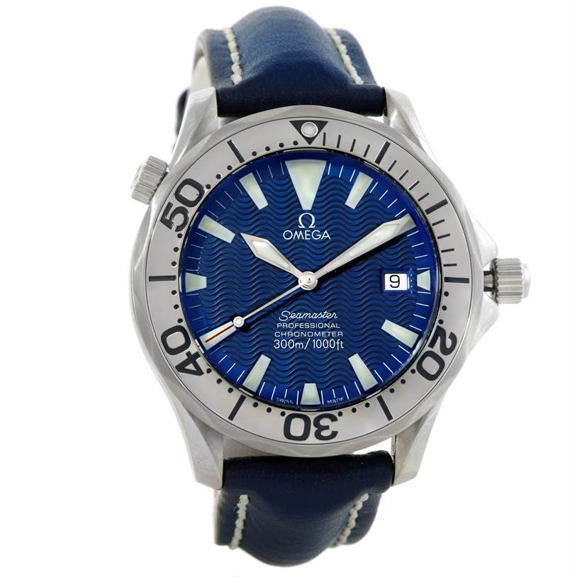 The image shows an Omega Seamaster 2255.80.00 Men's Stainless Steel Blue Dial 2255.80.00 Men's Stainless Steel Blue Dial watch from the front, displaying the face, bezel, crown, and strap.