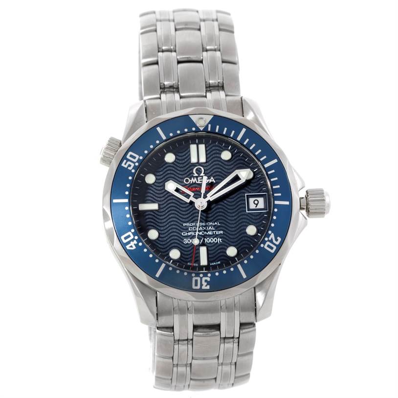 The image shows a front view of an Omega Seamaster 2222.80.00 Men's Stainless Steel Blue Dial 2222.80.00 Men's Stainless Steel Blue Dial watch, displaying its face, bezel, and stainless steel bracelet.