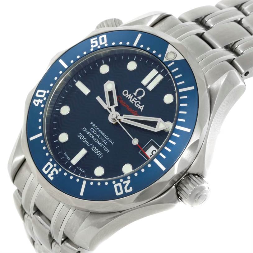 The image shows an angled view of the Omega Seamaster 2222.80.00 Men's Stainless Steel Blue Dial 2222.80.00 Men's Stainless Steel Blue Dial watch, highlighting its face, bezel, crown, and stainless steel bracelet.