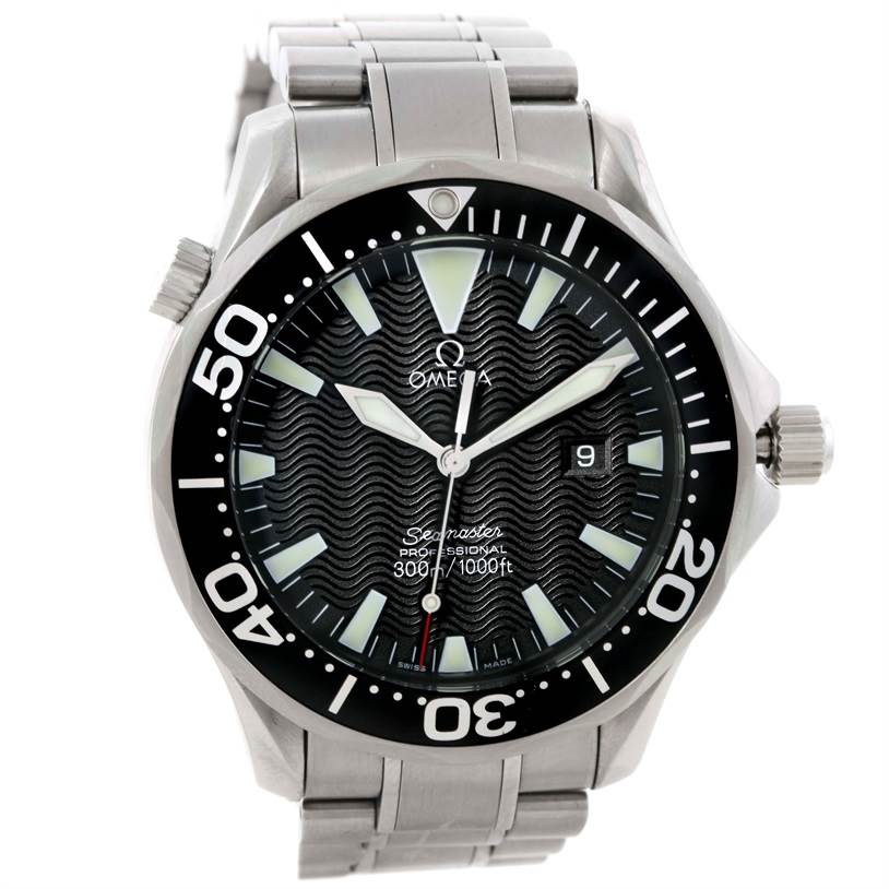 The image shows an Omega Seamaster 2264.50.00 Men's Stainless Steel Black Dial 2264.50.00 Men's Stainless Steel Black Dial watch face and bracelet from a front angle.