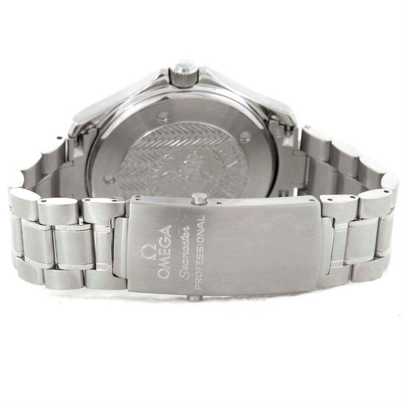 This image shows the back view and clasp of an Omega Seamaster 2534.50.00 Men
s Stainless Steel Black Dial 2534.50.00 Men
s Stainless Steel Black Dial Professional watch.