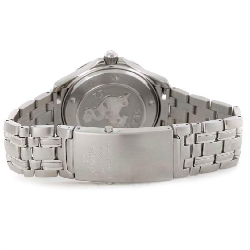 This image shows the back view of an Omega Seamaster 212.30.41.20.01.002 Men
s Stainless Steel Black Dial 212.30.41.20.01.002 Men
s Stainless Steel Black Dial watch, highlighting its case back and metal bracelet clasp.