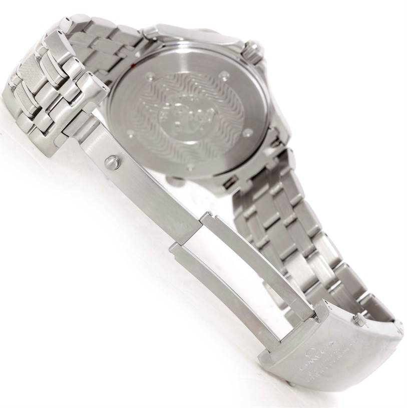 The image shows the back and bracelet of an Omega Seamaster 2254.50.00 Men
s Stainless Steel Black Dial 2254.50.00 Men
s Stainless Steel Black Dial watch with its clasp open and the case back visible.