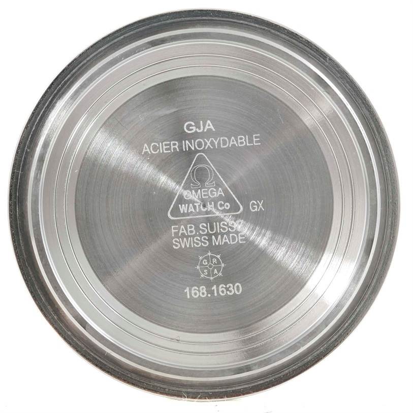 This is the inside view of the Omega Seamaster 2220.80.00 Men
s Stainless Steel Blue Dial 2220.80.00 Men
s Stainless Steel Blue Dial
s stainless steel case back.