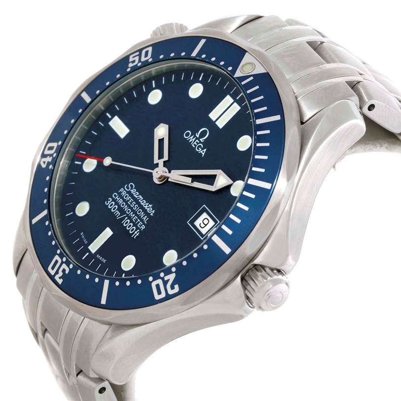 The image shows an angled view of an Omega Seamaster 2531.80.00 Men
s Stainless Steel Blue Dial 2531.80.00 Men
s Stainless Steel Blue Dial watch, highlighting the bezel, crown, and part of the bracelet.