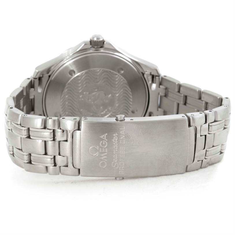 The image shows the back view of an Omega Seamaster 2264.50.00 Men
s Stainless Steel Black Dial 2264.50.00 Men
s Stainless Steel Black Dial watch, focusing on the clasp and part of the bracelet.