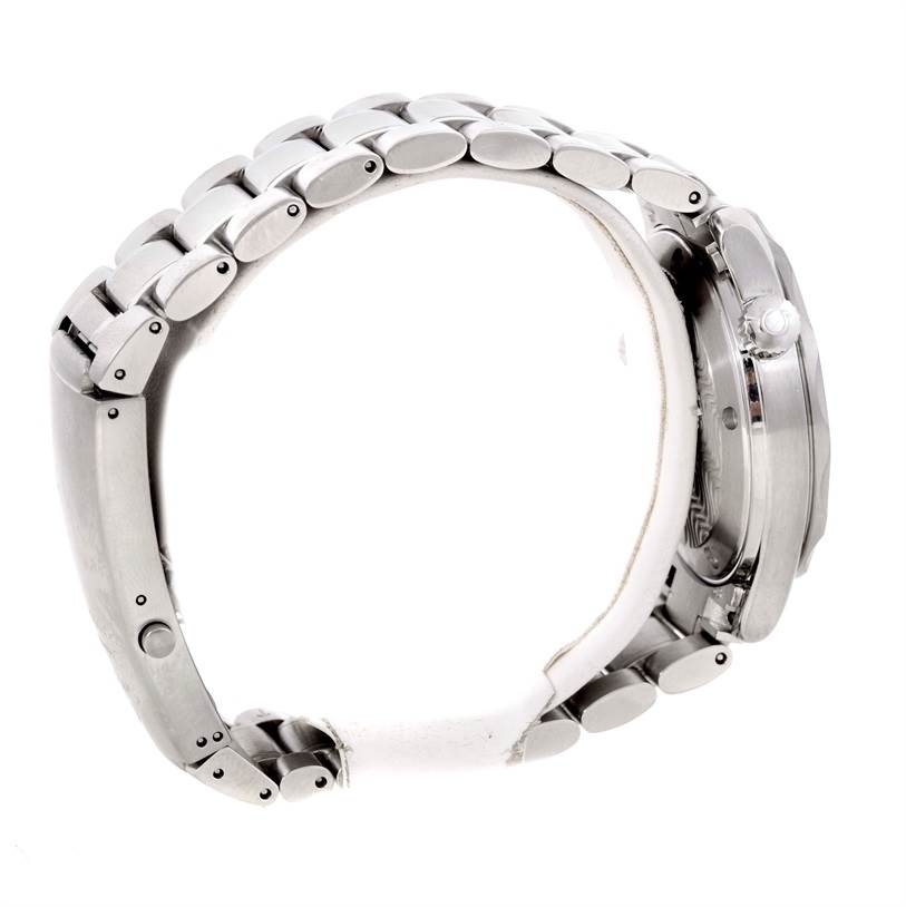 The image shows a side view of an Omega Seamaster 2262.50.00 Men
s Stainless Steel Black Dial 2262.50.00 Men
s Stainless Steel Black Dial watch, highlighting the metal bracelet and case with the crown visible.