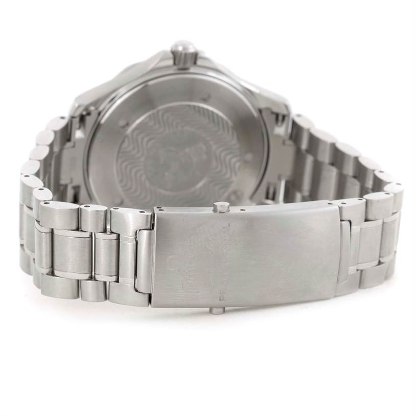 The image shows the back view and clasp of an Omega Seamaster 2254.50.00 Men's Stainless Steel Black Dial 2254.50.00 Men's Stainless Steel Black Dial watch, highlighting the bracelet and caseback.