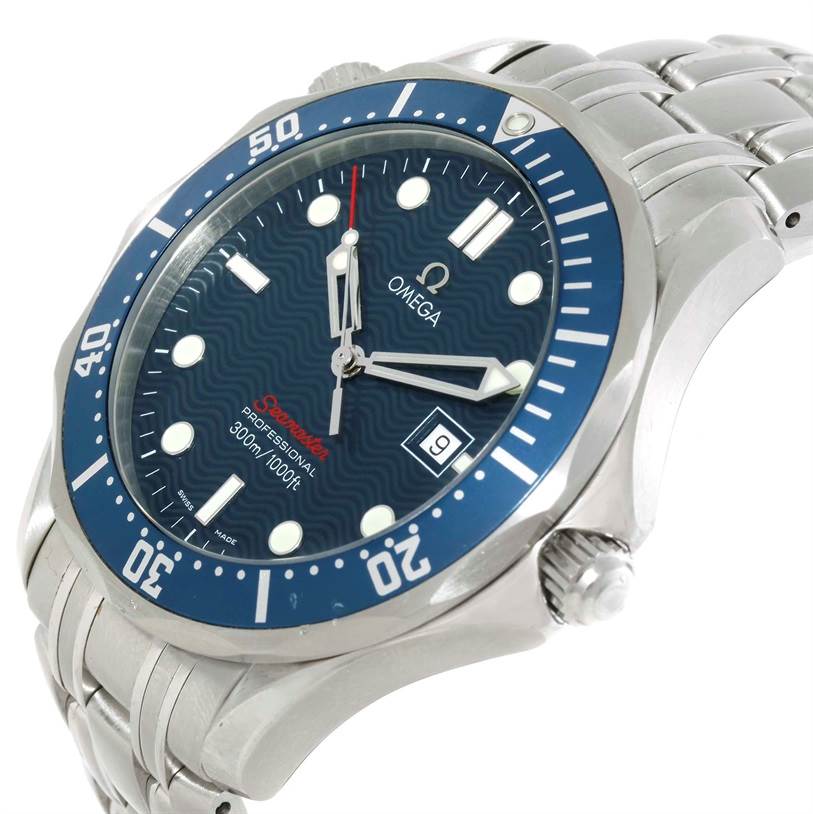 The image shows a tilted view of the dial, bezel, crown, and part of the bracelet of the Omega Seamaster 2221.80.00 Men
s Stainless Steel Blue Dial 2221.80.00 Men
s Stainless Steel Blue Dial watch.