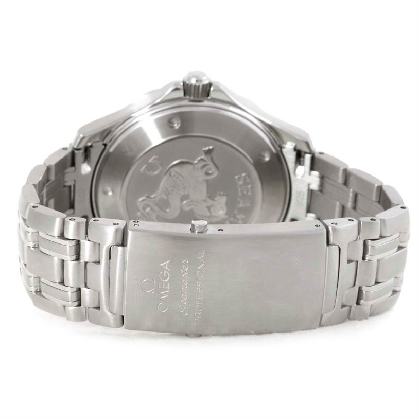 This image shows the back case and clasp of the Omega Seamaster 2221.80.00 Men
s Stainless Steel Blue Dial 2221.80.00 Men
s Stainless Steel Blue Dial watch at a rear view angle.