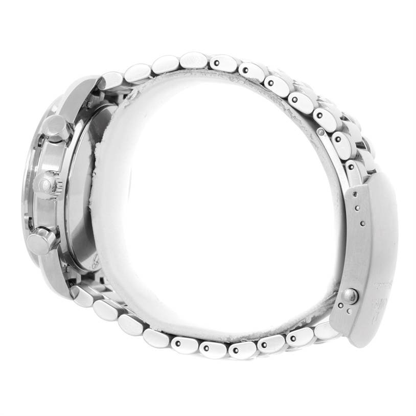 The image shows the Omega Speedmaster 3539.50.00 Men
s Stainless Steel Black Dial 3539.50.00 Men
s Stainless Steel Black Dial watch from a side angle, highlighting its bracelet, lugs, and pushers.