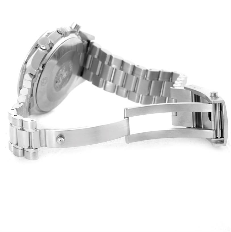 The image shows the open stainless steel bracelet and clasps of an Omega Speedmaster 3539.50.00 Men
s Stainless Steel Black Dial 3539.50.00 Men
s Stainless Steel Black Dial watch from a side angle.