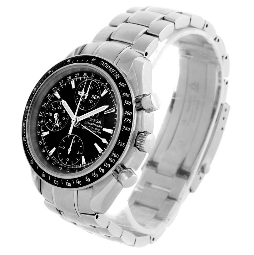 The image depicts an Omega Speedmaster 3220.50.00 Men
s Stainless Steel Black Dial 3220.50.00 Men
s Stainless Steel Black Dial watch from an angled side view, highlighting its face, bezel, pushers, and metal bracelet.