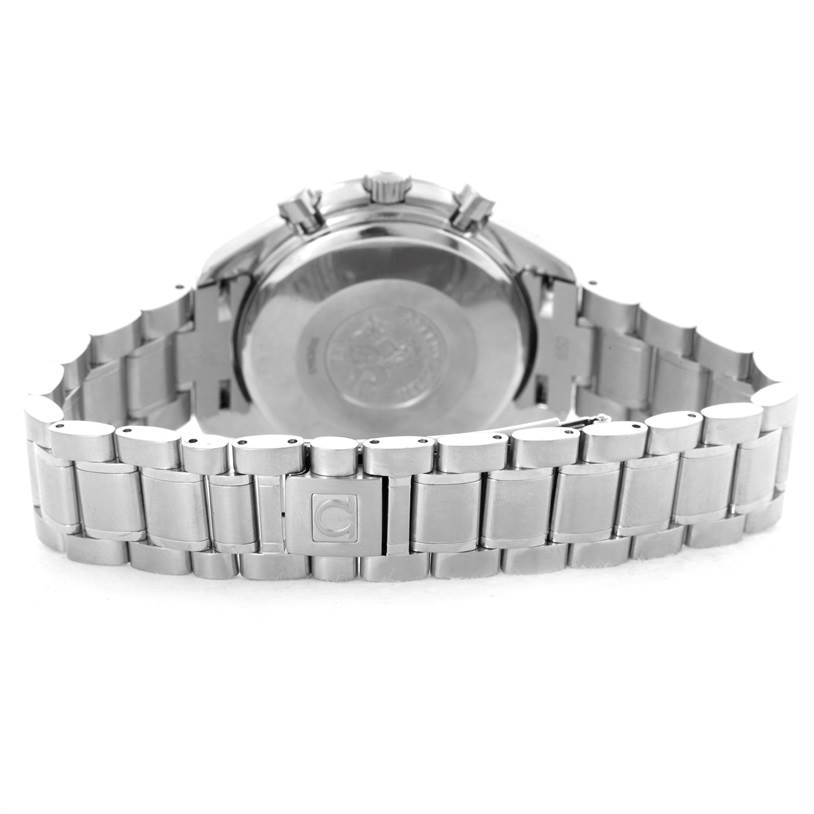 The image shows the Omega Speedmaster 3520.50.00 Men
s Stainless Steel Black Dial 3520.50.00 Men
s Stainless Steel Black Dial watch from the back, highlighting the clasp and stainless steel bracelet.