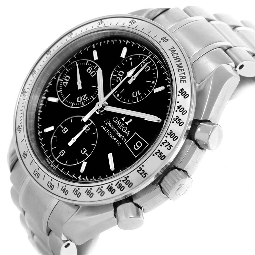 The image shows a close-up angle of the Omega Speedmaster 3513.50.00 Men
s Stainless Steel Black Dial 3513.50.00 Men
s Stainless Steel Black Dial watch, highlighting its dial, bezel with tachymeter, and stainless steel bracelet.
