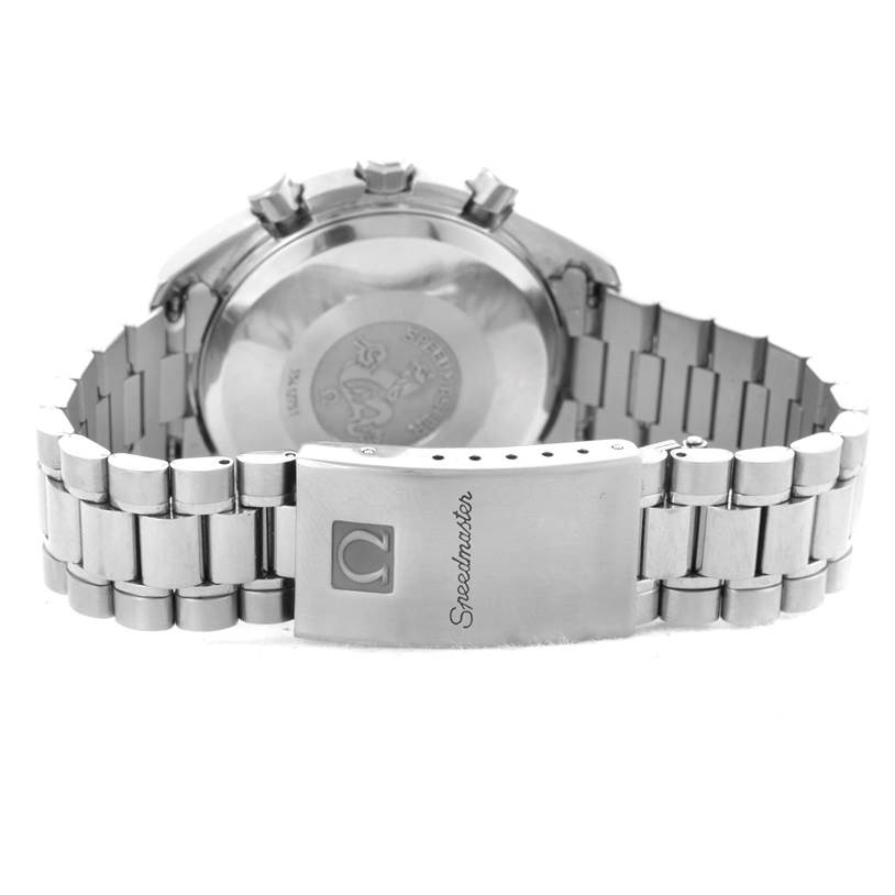 The image shows the back view of an Omega Speedmaster 3521.30.00 Men
s Stainless Steel Silver Dial 3521.30.00 Men
s Stainless Steel Silver Dial watch, highlighting the case back and metal bracelet with the logo and model name.