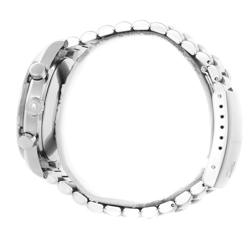 This image shows a side profile of an Omega Speedmaster 3510.50.00 Men
s Stainless Steel Black Dial 3510.50.00 Men
s Stainless Steel Black Dial, highlighting the case, crown, pushers, and metal bracelet.