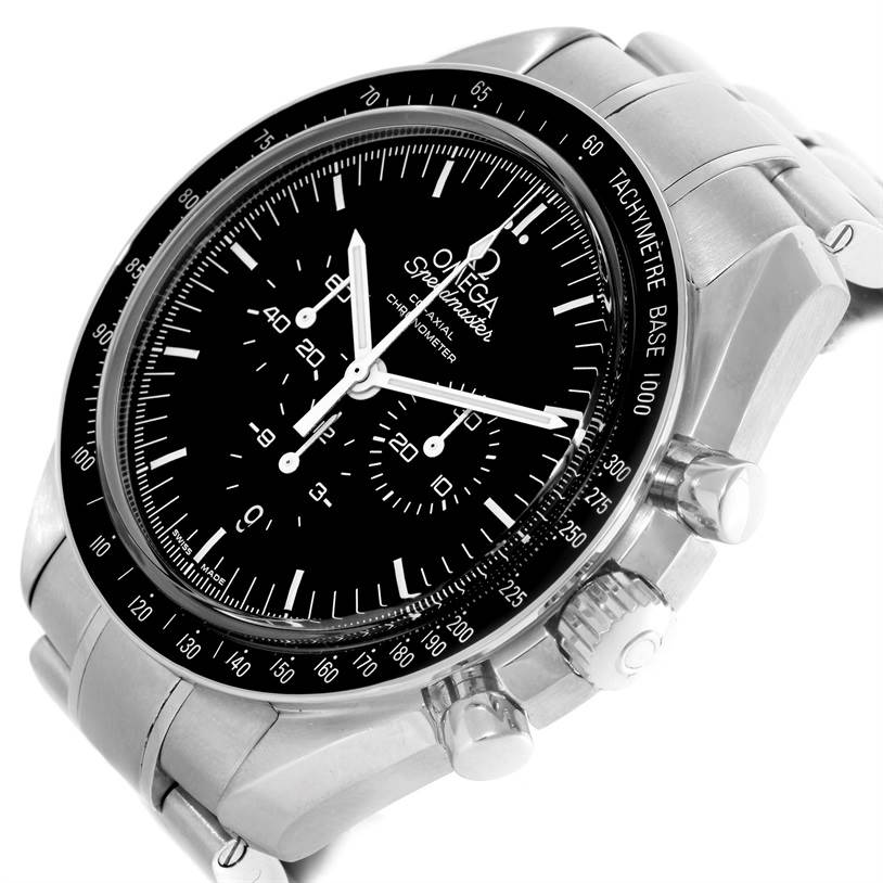 The Omega Speedmaster 311.30.44.50.01.002 Men
s Stainless Steel Black Dial 311.30.44.50.01.002 Men
s Stainless Steel Black Dial watch shown is angled to display the face, tachymeter bezel, pushers, crown, and part of the bracelet.