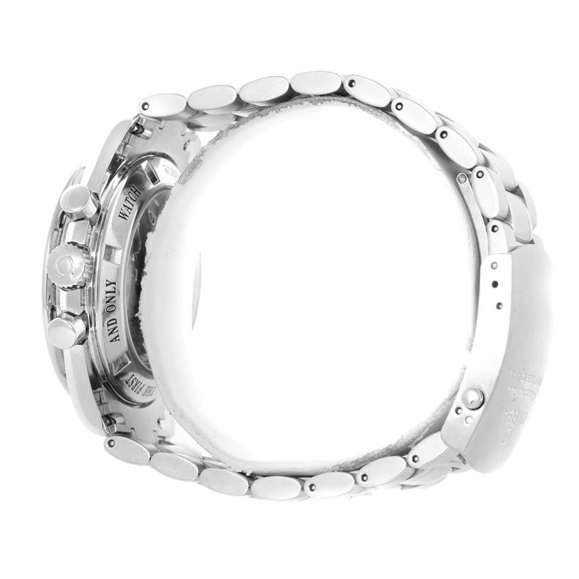 This side-angle view of the Omega Speedmaster 3573.50.00 Men
s Stainless Steel Black Dial 3573.50.00 Men
s Stainless Steel Black Dial watch shows the buttons, crown, and bracelet.