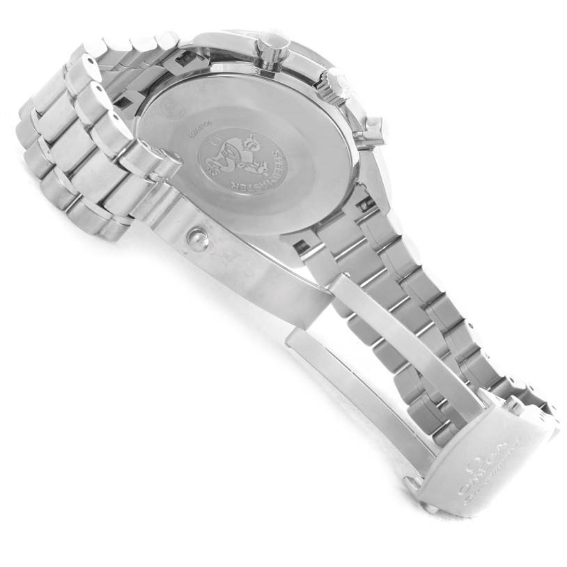 The image shows the open clasp and case back of an Omega Speedmaster 3510.50.00 Men
s Stainless Steel Black Dial 3510.50.00 Men
s Stainless Steel Black Dial watch from a rear angle.