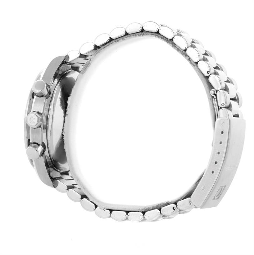 The image shows an Omega Speedmaster 3523.80.00 Men
s Stainless Steel Blue Dial 3523.80.00 Men
s Stainless Steel Blue Dial watch from the side view, highlighting the metal bracelet and side buttons.