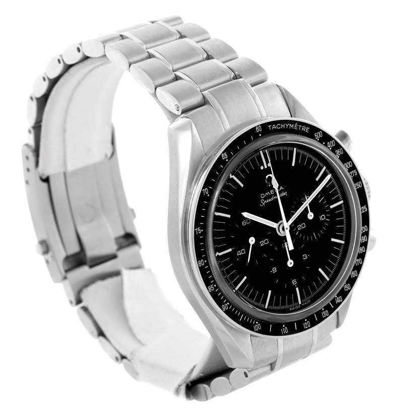 The image shows a side angle of the Omega Speedmaster 3573.50.00 Men
s Stainless Steel Black Dial 3573.50.00 Men
s Stainless Steel Black Dial watch, highlighting its face, tachymeter, and metal bracelet.