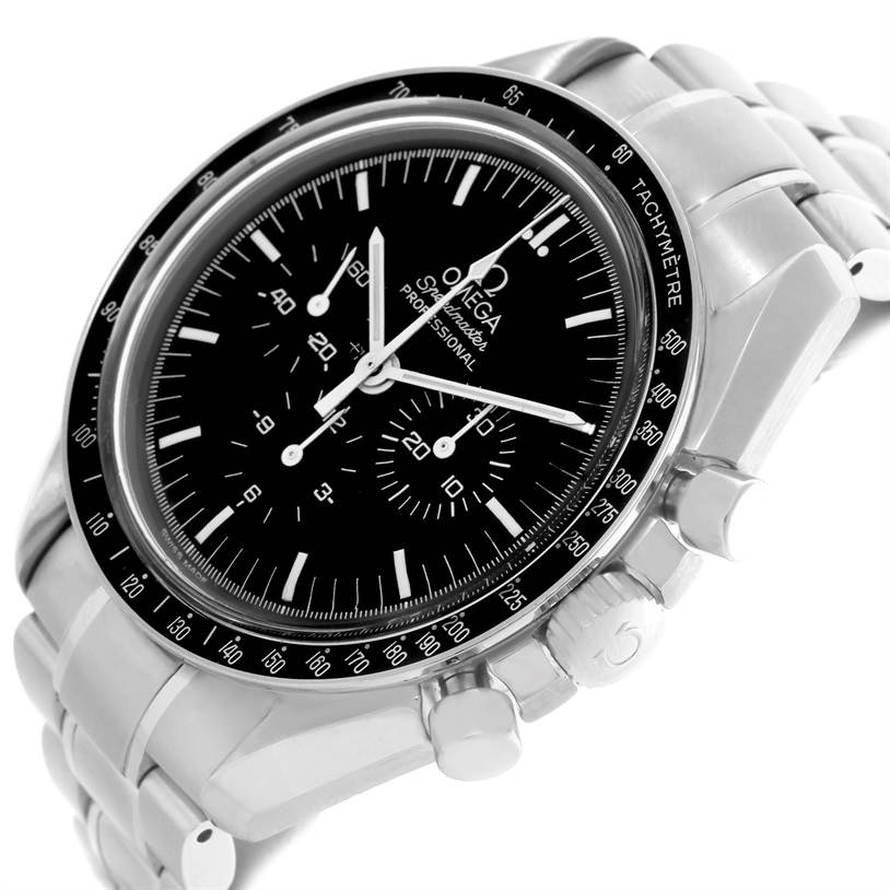 The image shows an Omega Speedmaster 3570.50.00 Men
s Stainless Steel Black Dial 3570.50.00 Men
s Stainless Steel Black Dial watch at an oblique angle, detailing the dial, bezel, pushers, and metal bracelet.