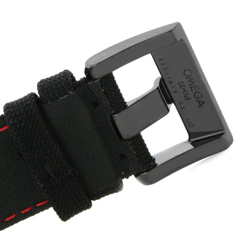 This image shows the buckle and strap tip of an Omega Speedmaster 311.92.44.51.01.003 Men
s Stainless Steel Black Dial 311.92.44.51.01.003 Men
s Stainless Steel Black Dial watch at a close-up angle.